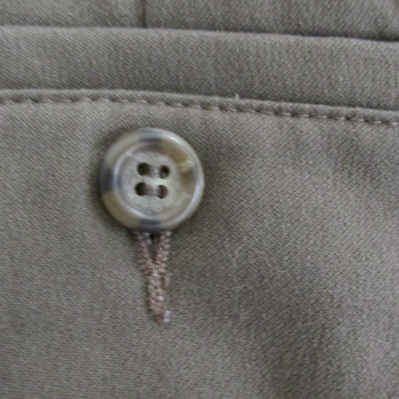 DOCKERS PREMIUM MEN'S SIZE 36 X 30 TROUSER OLIVE GREEN RELAXED FIT PANTS SLACKS - Picture 12 of 16